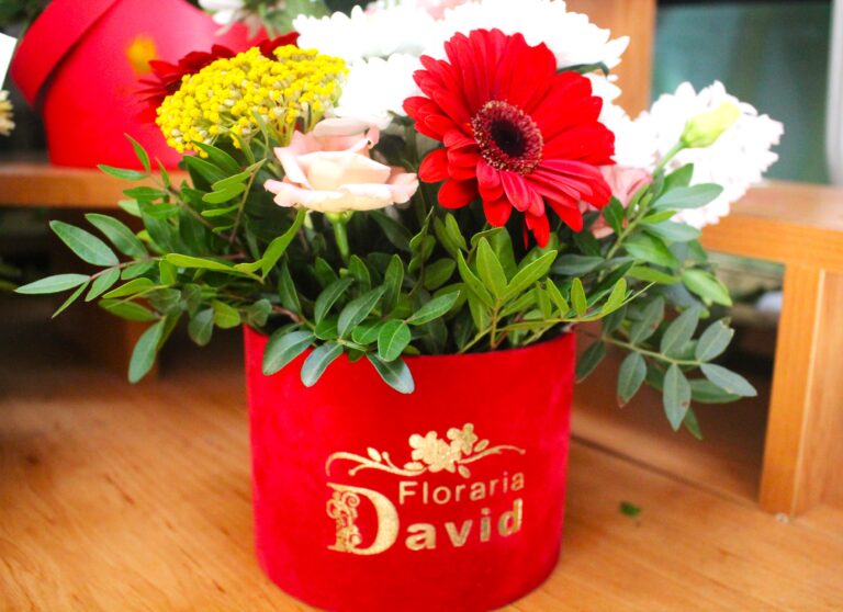 Târgoviște: Buchete superbe și aranjamente florale unice, la Florăria David! Cadouri deosebite pentru momente speciale