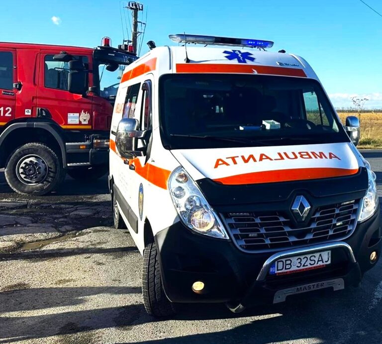Șofer din Dâmbovița, încarcerat după impactul dintre un autoturism și o autoutilitară! Victima, transportată de urgență la spital pentru îngrijiri medicale