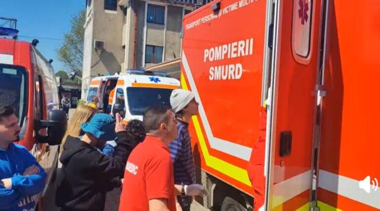 Ciocnire violentă între două trenuri, în Gara Constanța! A fost activat Planul Roșu de Intervenție! 7 persoane au ajuns la spital, iar peste 20 au fost evaluate medical  la fața locului