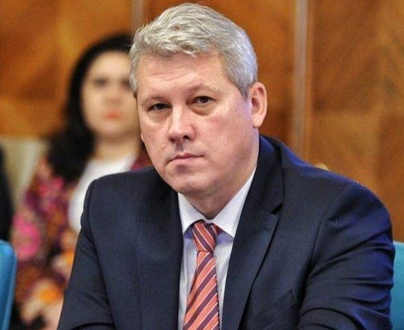 Președintele interimar Ilie Bolojan l-a numit pe Cătălin Predoiu premier interimar