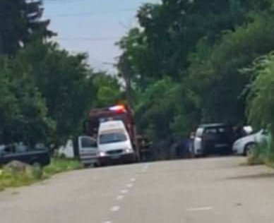 efbef525-83ed-40e9-ba07-0789676beba8