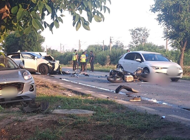 Destin frânt la doar 19 ani! Un tânăr motociclist și-a pierdut viața într-un accident cumplit, cu patru mașini implicate. Unul dintre șoferii implicați era beat criță