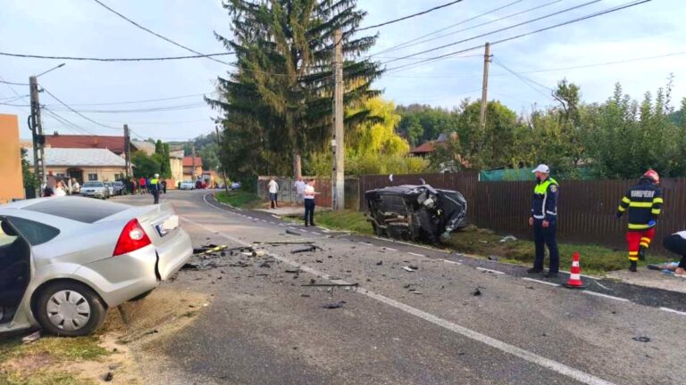 Două destine frânte la volan într-o clipă: Doi studenți au pierit pe loc  în urma unui accident înfiorător