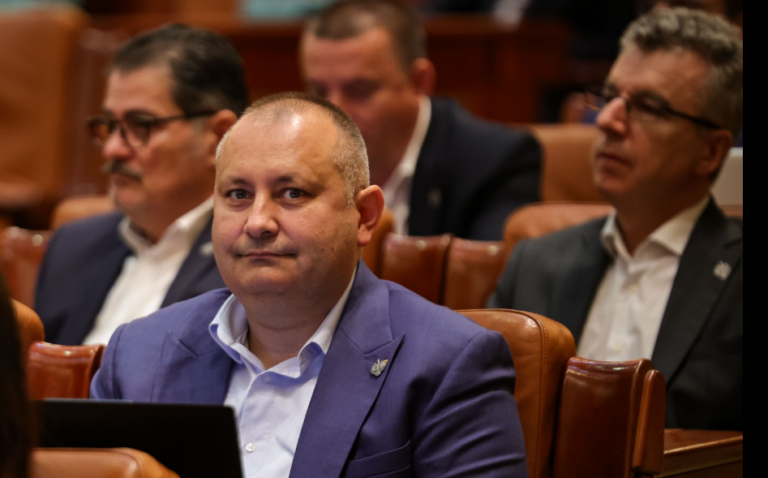 Prelungirea termenelor de implementare a proiectelor finanțate prin PNRR, motiv de dispută! Deputatul USR Daniel Blaga acuză AUR de informații false aruncate în spațiul public