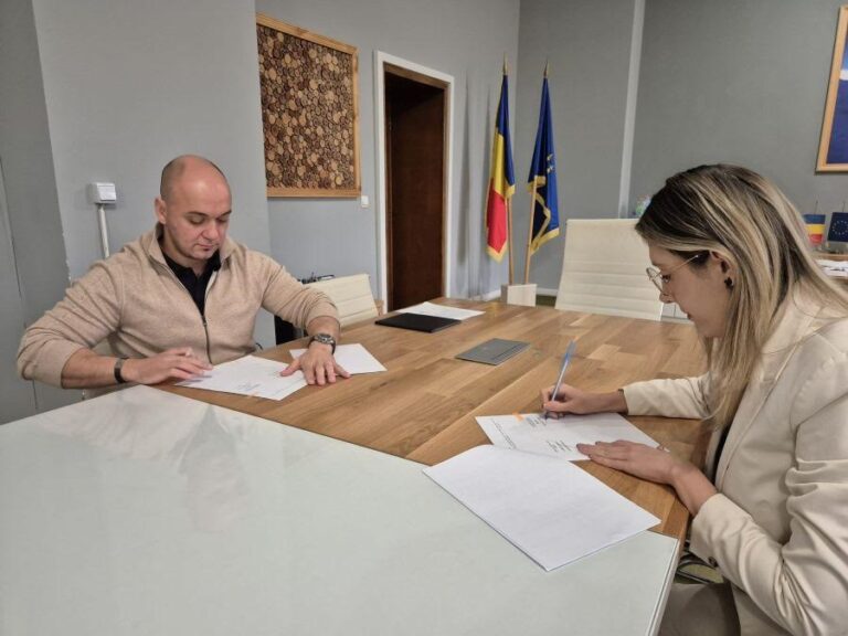 Ministrul Mediului a semnat contractul: Zeci de drone dotate cu senzori vor fi folosite de Garda de Mediu în controale. „Ne asigurăm că infractorii nu mai scapă cu una, cu două”