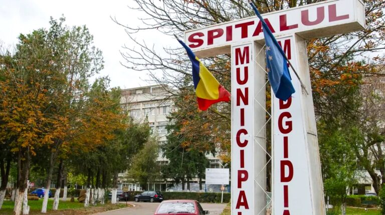 Momente de coșmar întâmpinate de un medic de gardă! O doctoriță a fost bătută și înjurată de o mamă și de cele două fiice ale acesteia