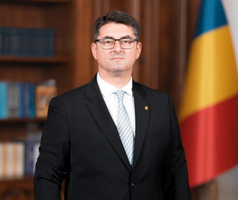 Opoziția nu crede în jocurile PSD. Senatorul AUR, Ciprian Iacob: „PSD nu va ieși de la guvernare. Este partidul cel mai versat și versatil, care știe să domine și să manipuleze marile mase”