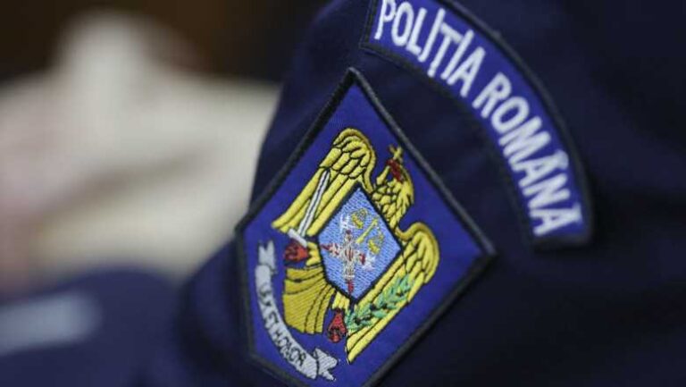 Polițistă din Ilfov, depistată ca fiind fostă videochatistă! Femeia riscă să fie dată afară din Poliție. „Ar fi activat ca operator de conținut video în mediul online, într-un sector destinat adulților”