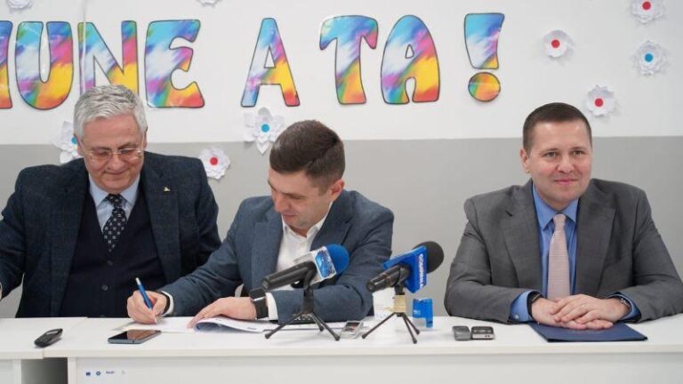 14 contracte de finanțare prin Programul Regional Sud-Muntenia, în Dâmbovița! Cinci dintre ele deja au fost semnate