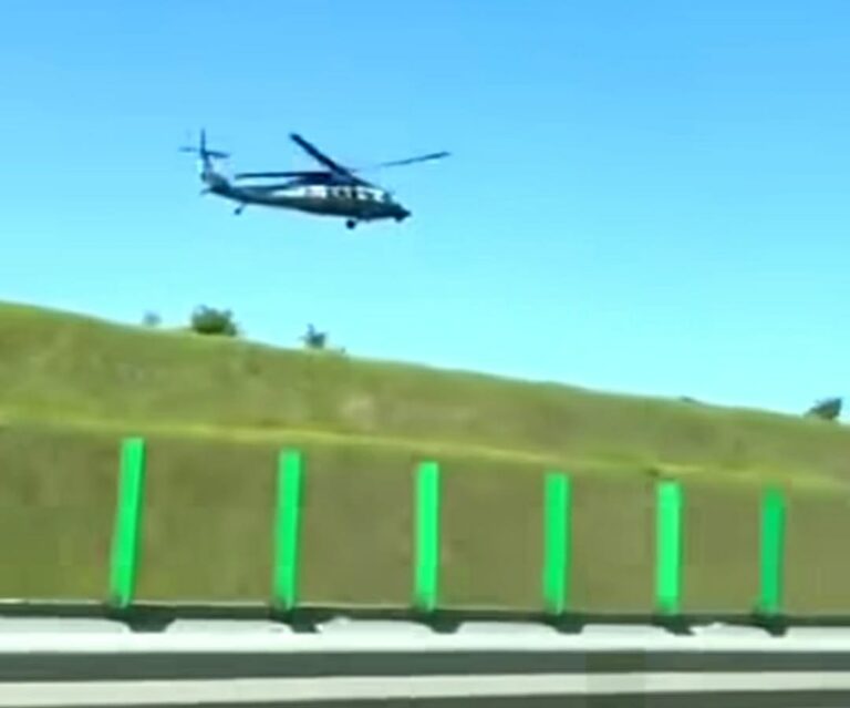 Urmărire ca-n filme, cu elicopterul, pe Autostrada Soarelui! Tânăr de 19 ani, prins beat la volan, oprit după o cursă nebună spre Vama Veche
