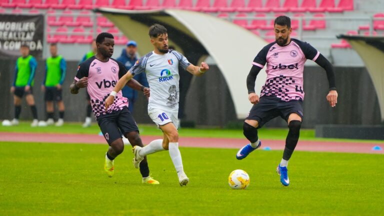 Daniel Florea, un simbol al Chindiei Târgoviște, a pus punct carierei de fotbalist! Mesajul emoționant transmis de clubul dâmbovițean: „Îți mulțumim pentru tot! Chindia va fi mereu ACASĂ pentru tine”