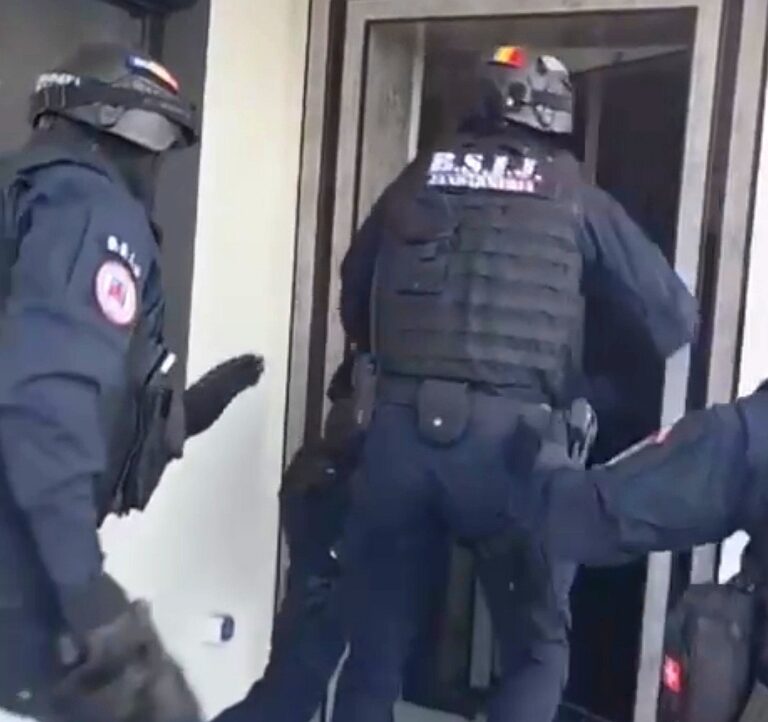 Coșmarul din „Red Light District”! Tinere din România, captive într-o rețea de exploatare sexuală! Mascații au descins și în Dâmbovița