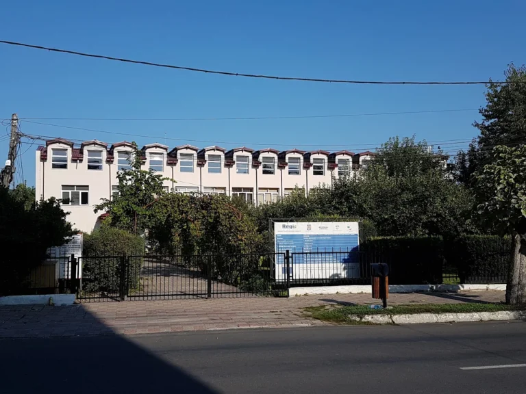 Șase școli din Dâmbovița au obținut în acest an prestigiosul titlu de „Școală Europeană”. O unitate de învățământ din Pucioasa printre cele mai bune din țară