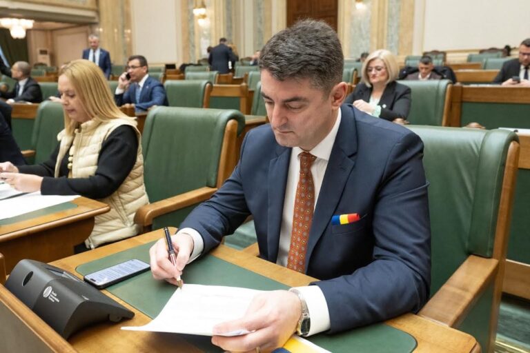 România are cele mai scumpe credite din UE! Riscul unei crize de tip grecesc, avertismentul senatorul AUR, Ciprian Iacob