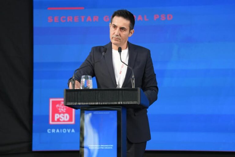 Război deschis în negocierile pentru Guvern! Secretarul general al PSD, atac dur la PNL și USR: „La împărțirea funcțiilor și a puterii au demonstrat că se pricep. La construirea unei majorități au eșuat”