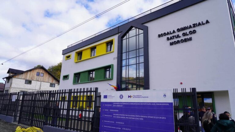 Condiții de top în educația rurală din nordul Dâmboviței! Școală de 11 milioane de lei, inaugurată în satul Glod, comuna Moroeni