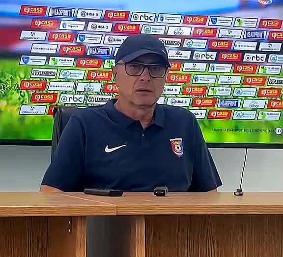 Chindia Târgoviște a câștigat după ce a trăit periculos! Antrenorul Leo Grozavu avertizează după finalul de infarct cu Olimpia Satu Mare: „Am avut și la jocurile trecute asemenea căderi”