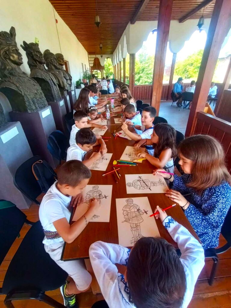 Oferta educațională a Complexului Național Muzeal „Curtea Domnească” Târgoviște pentru unitățile de învățământ